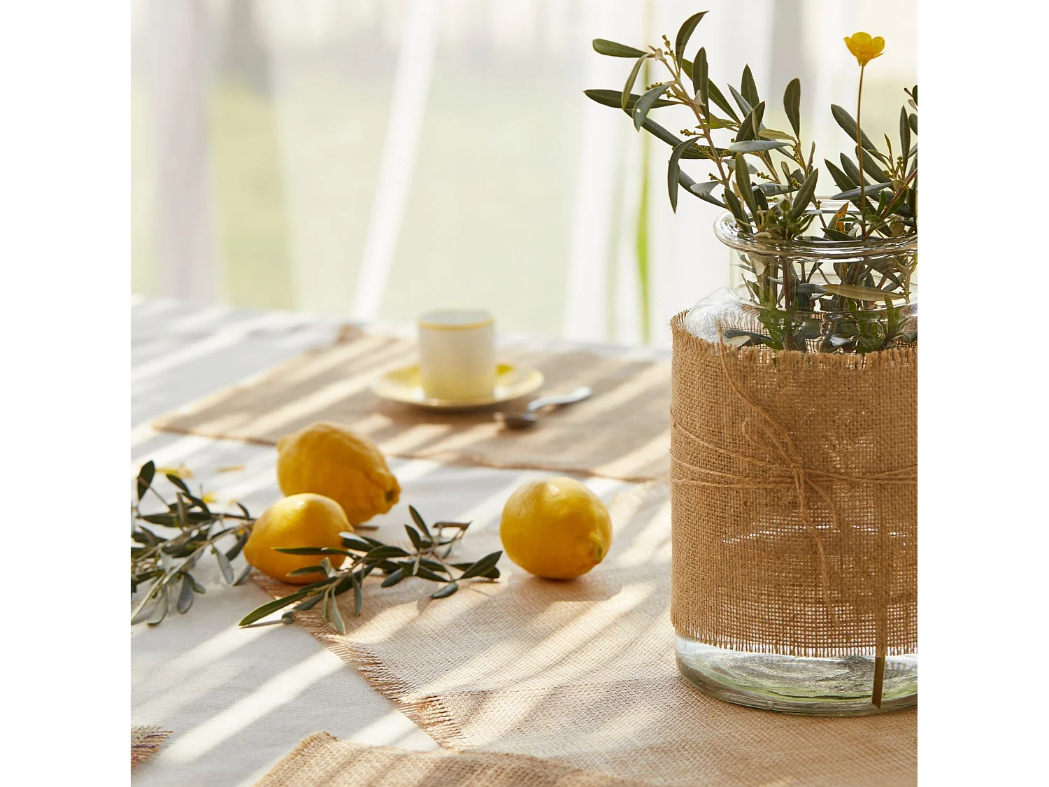 Tissu imitation raphia naturel