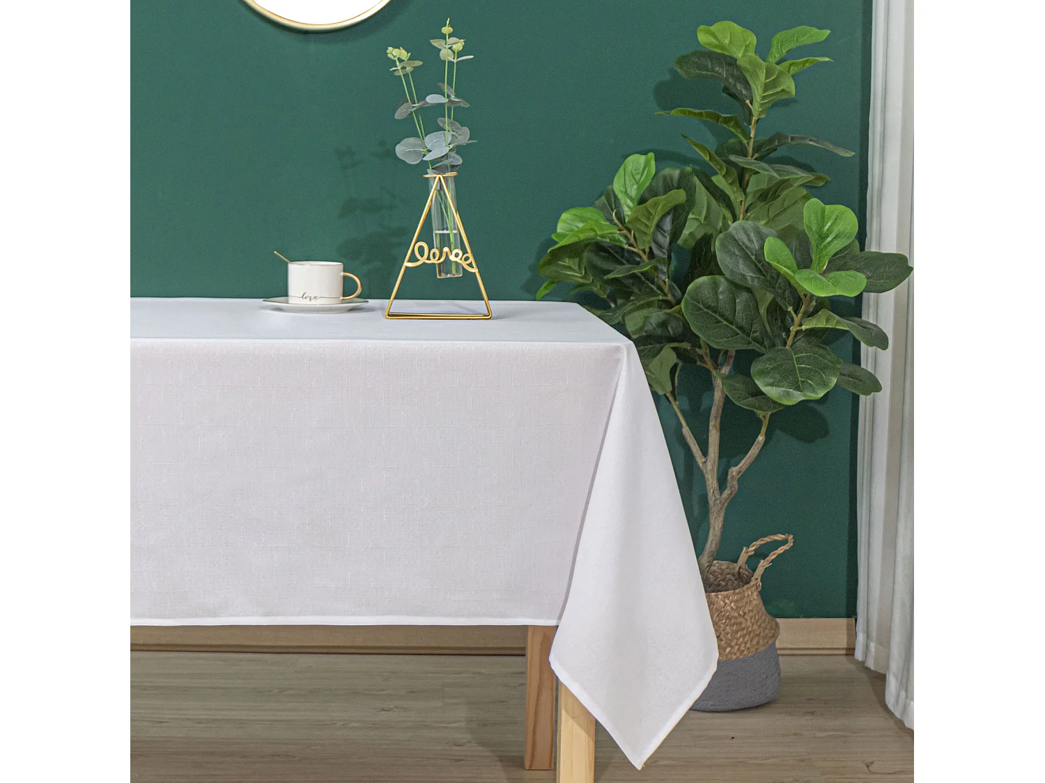 Flecken- und knitterfreie Tischdecke mit Melange-Effekt