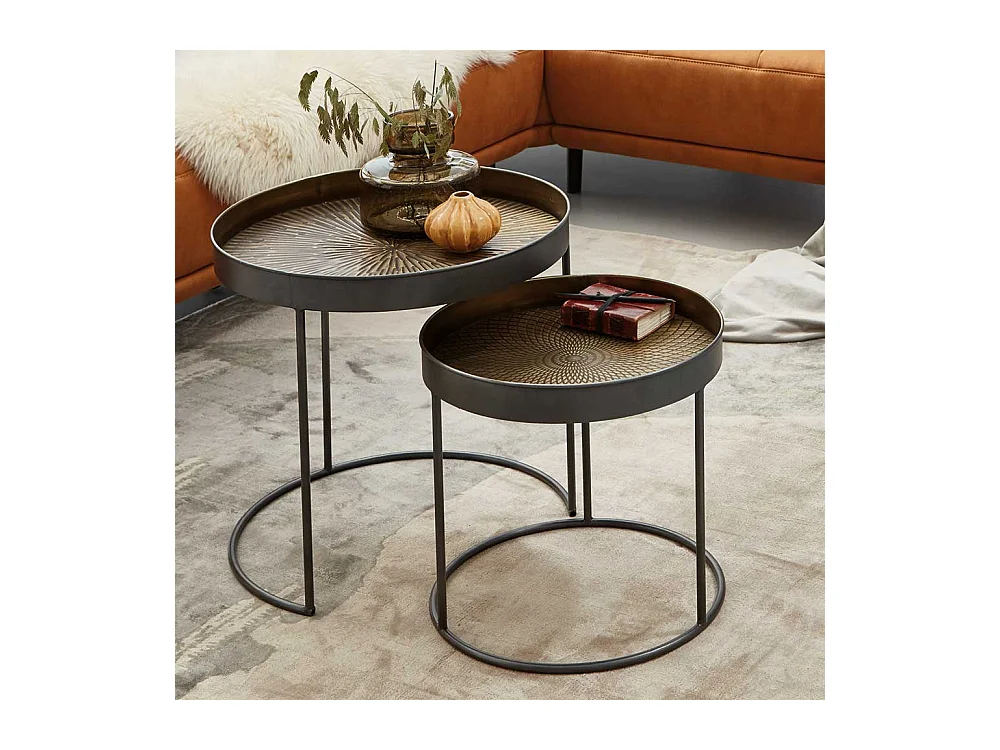 Runde Beistelltische aus Stahl Schwarz und Kupferfarben (zweiteilig)