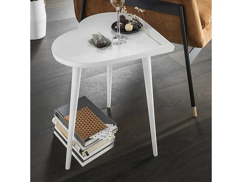 Herzform Beistelltisch aus Metall Dreifußgestell