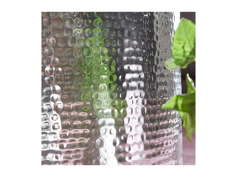 Beistelltisch aus Aluminium Zylinderform