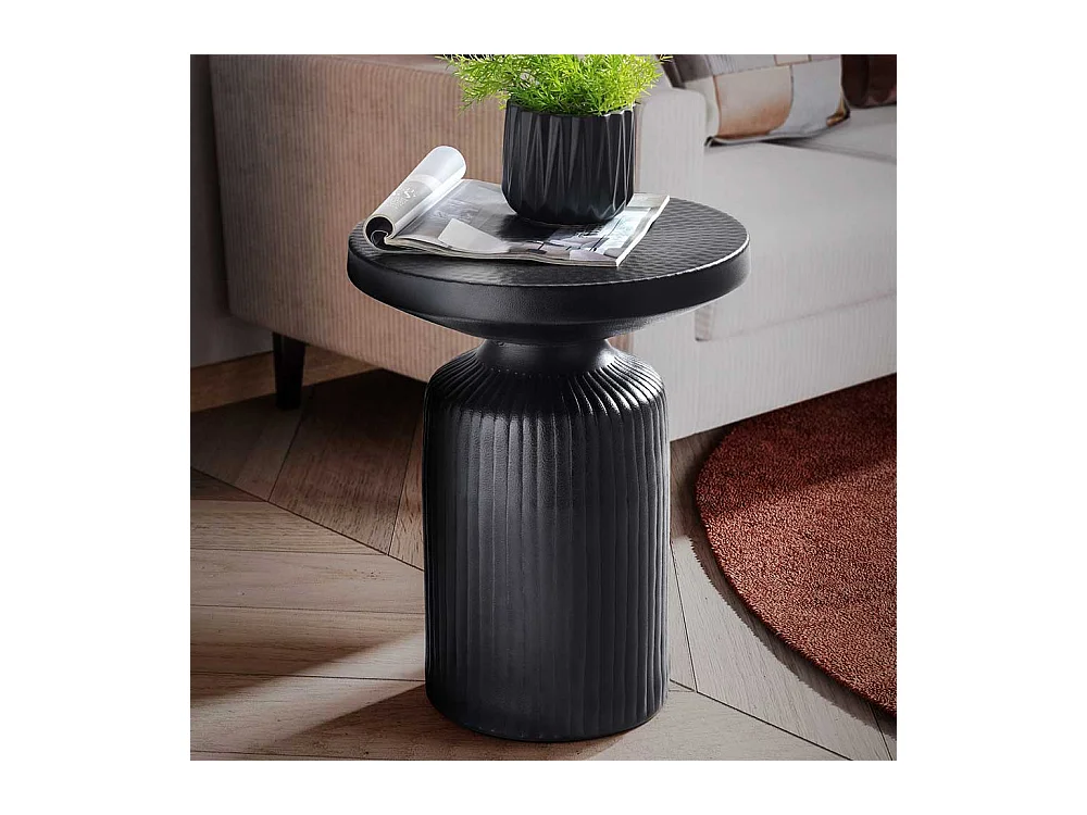 Beistelltisch Sofa Kleiner Tisch in modernem Design aus Aluminium