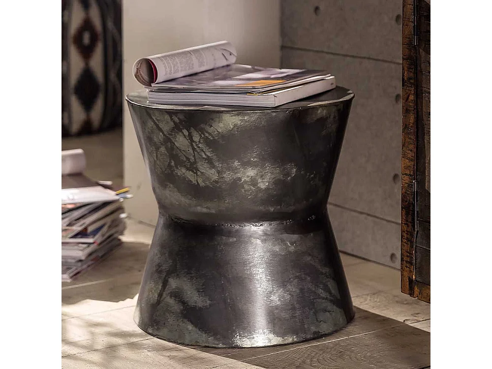 Industrial Beistelltisch aus Eisen runder Tischplatte