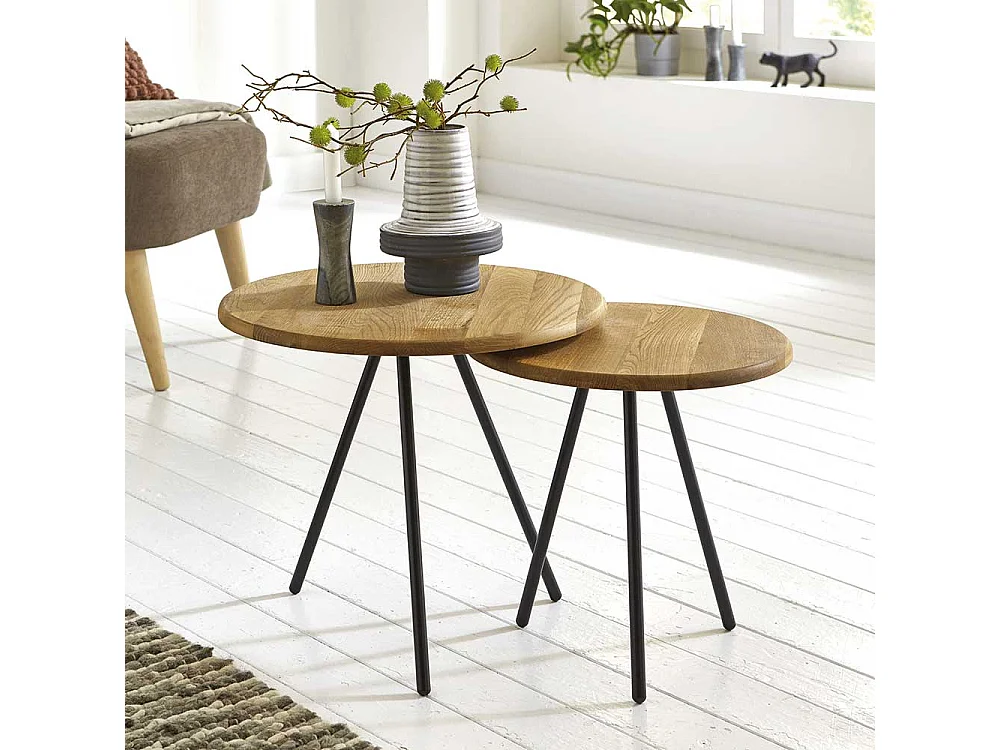 Moderne Beistelltische aus Eiche Massivholz und Stahl rund (zweiteilig)
