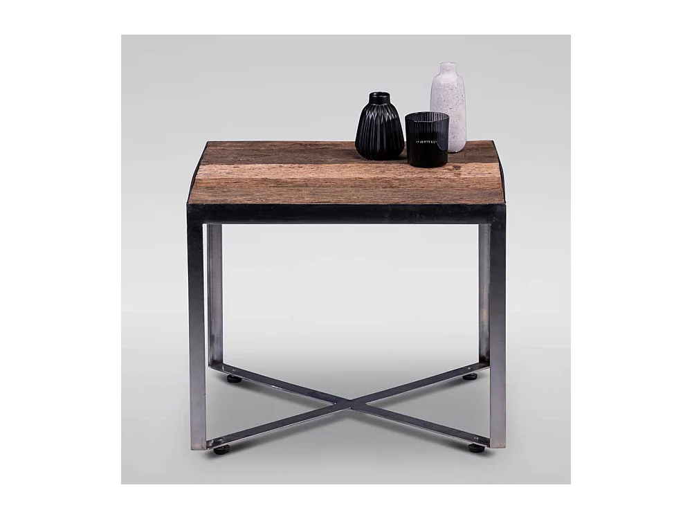 Industriestil Beistelltisch aus Recyclingholz Metall