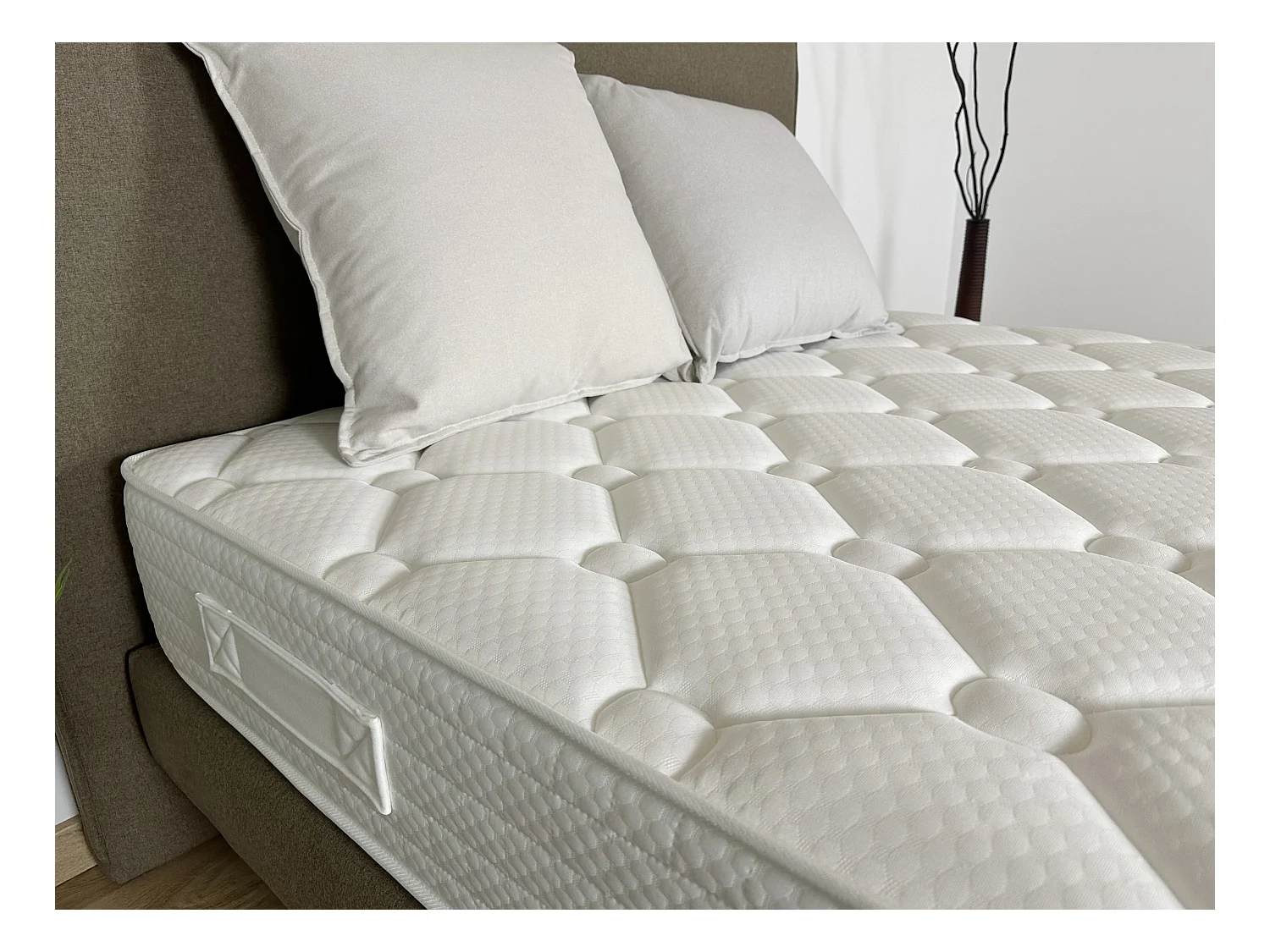 Colchón HR Biopore y Viscopore GADEA 26 cm Häusbed 120X200