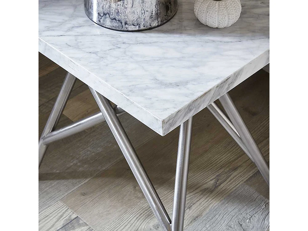 Beitisch mit weißer Marmorplatte Vierfußgestell aus Edelstahl