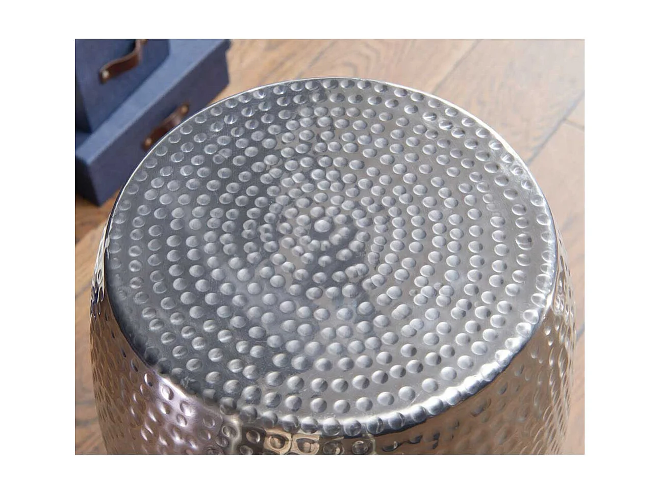 Design Anstelltisch aus Aluminium