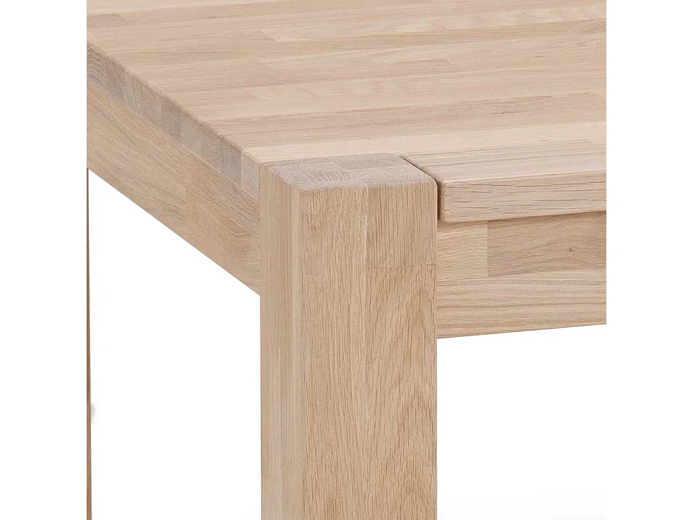 Echtholztisch für Wohnzimmer Wildeiche Massivholz