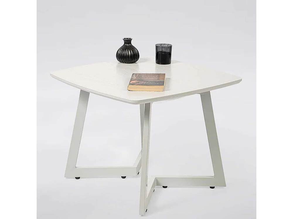 Quadratischer Couchtisch in Weiß Bügelgestell aus Metall