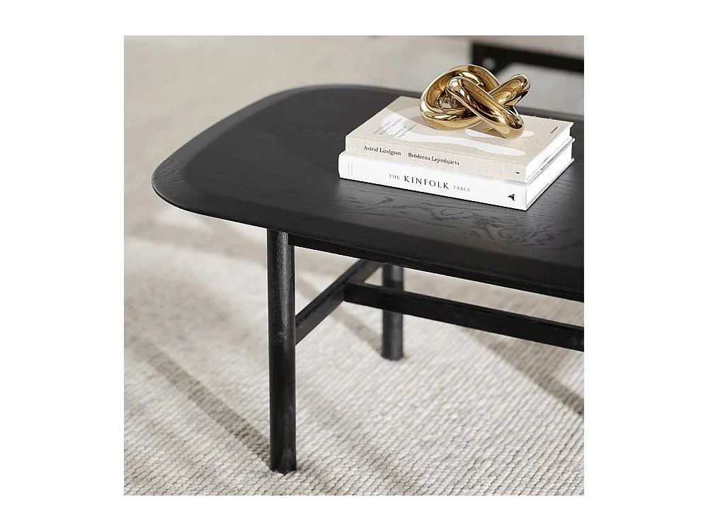 Schwarzer Couchtisch in modernem Design Eiche Massivholz