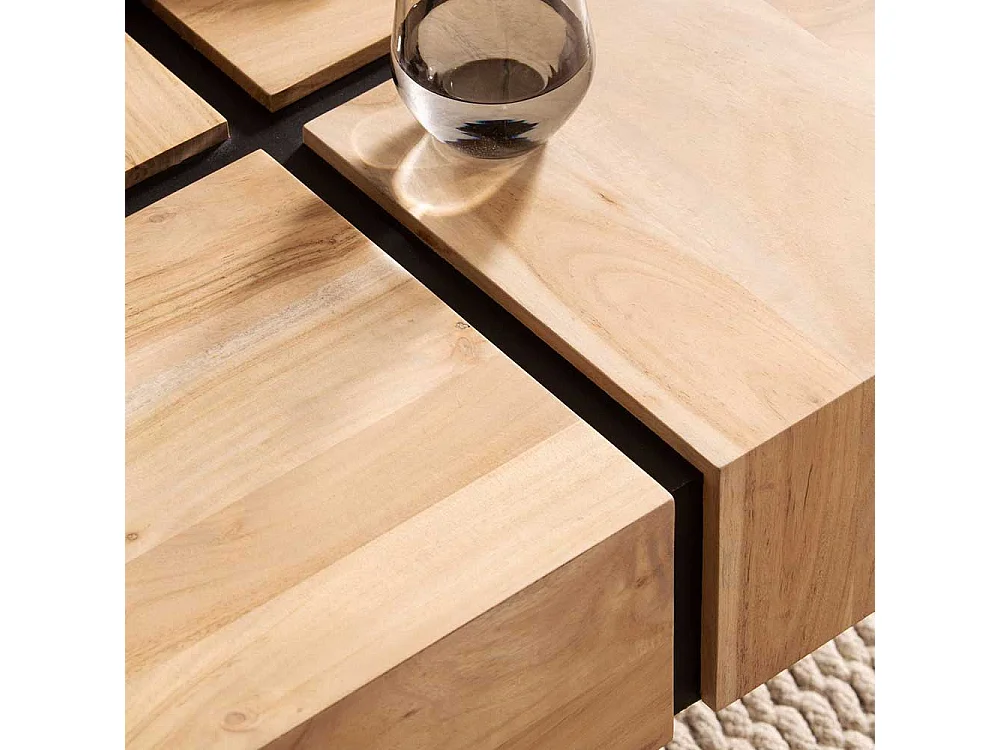 Massivholztisch Couchtisch in Akaziefarben und Schwarz