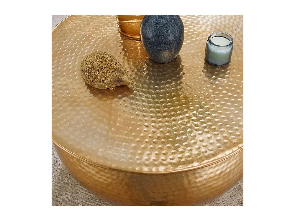 Wohnzimmer Tisch aus Aluminium Goldfarben