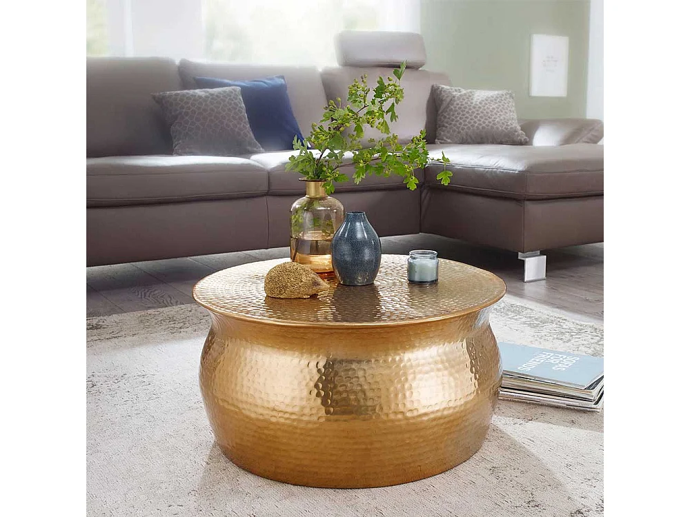 Wohnzimmer Tisch aus Aluminium Goldfarben