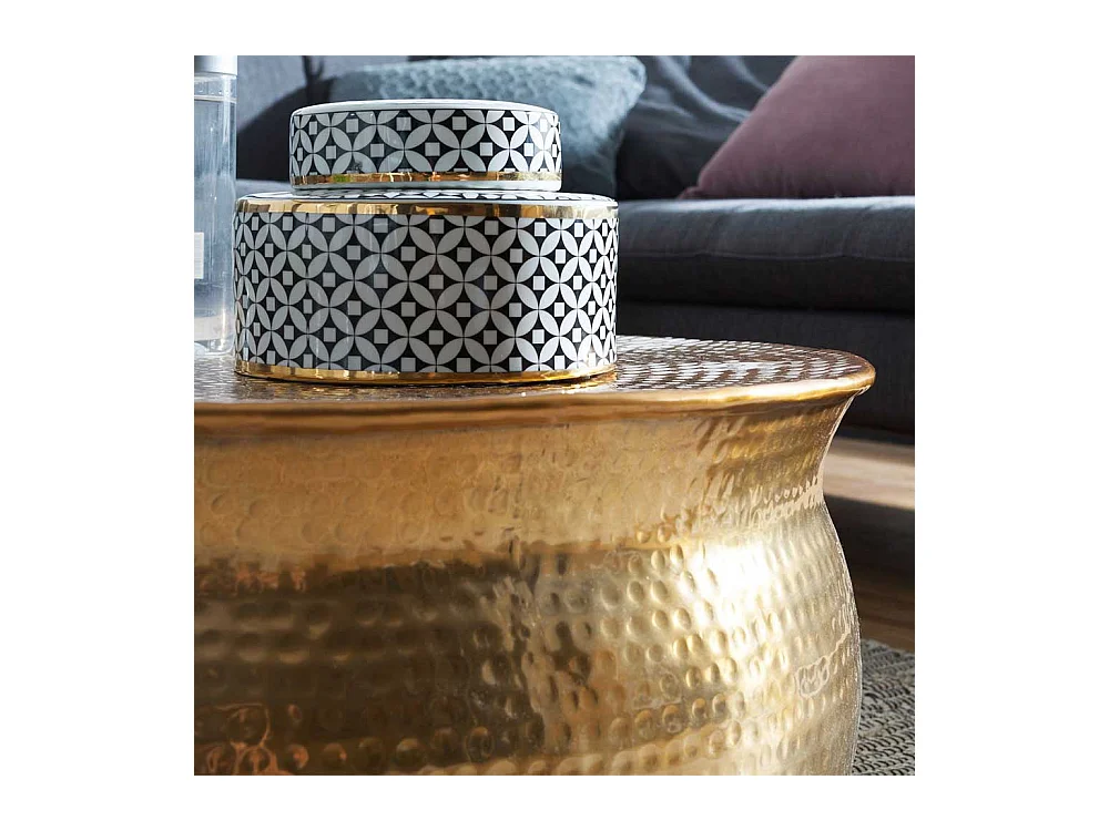 Designtisch in Goldfarben aus Aluminium Hammerschlag Optik