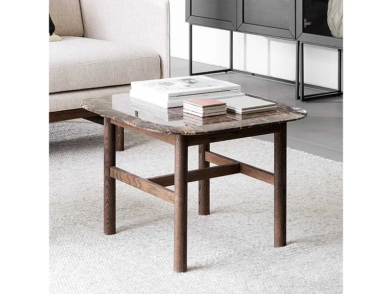 Moderner Wohnzimmertisch mit Marmorplatte Vierfußgestell aus Holz
