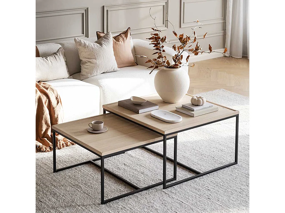 Quadratischer Sofatisch im Skandi Design Eiche White Wash und Schwarz