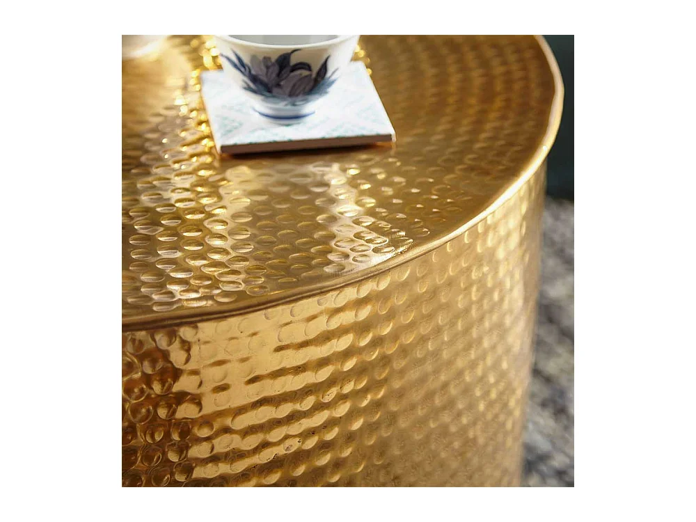 Sofatisch aus Aluminium Goldfarben