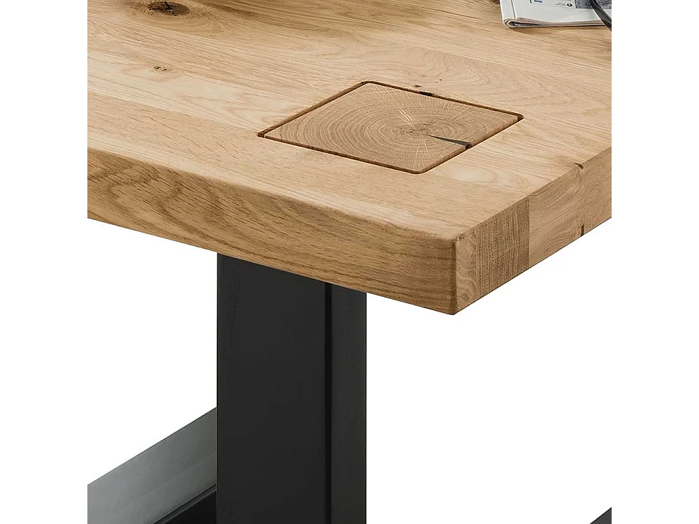 Wildeiche Wohnzimmertisch mit Metall Bügelgestell Hirnholz Einlage