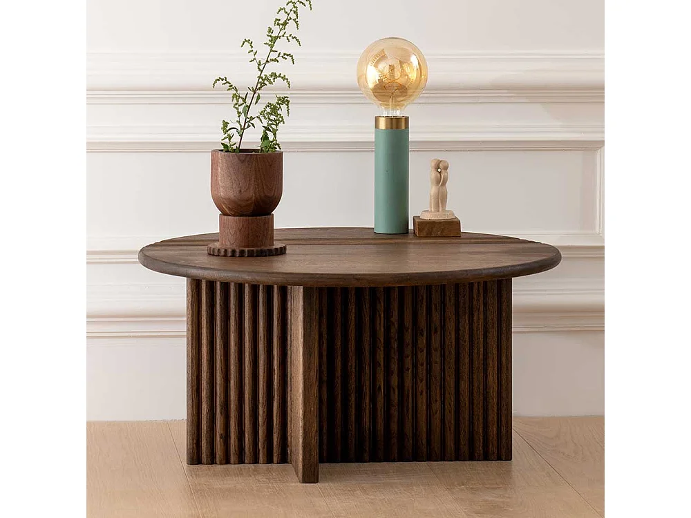 Couchtisch im Skandi Design runder Tischplatte