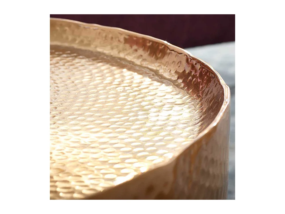 Salontisch Goldfarben aus Aluminium Hammerschlag Optik