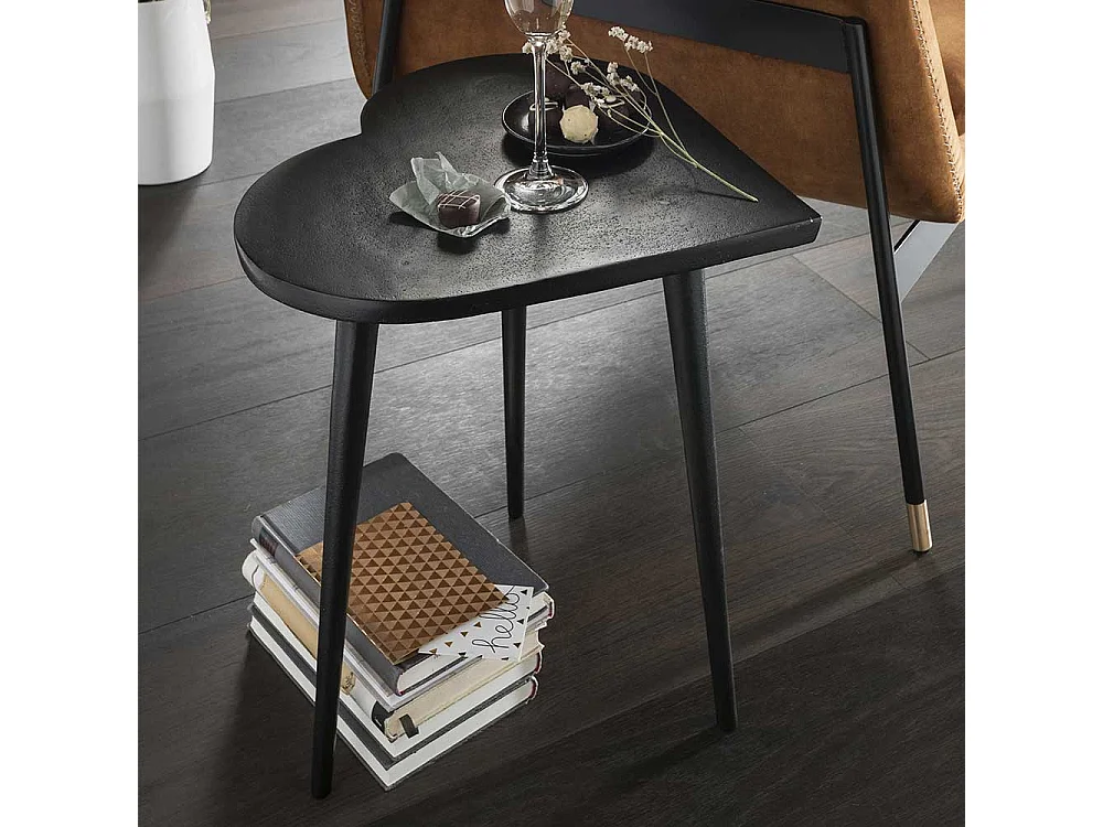 Tisch in Herzform aus Metall Schwarz