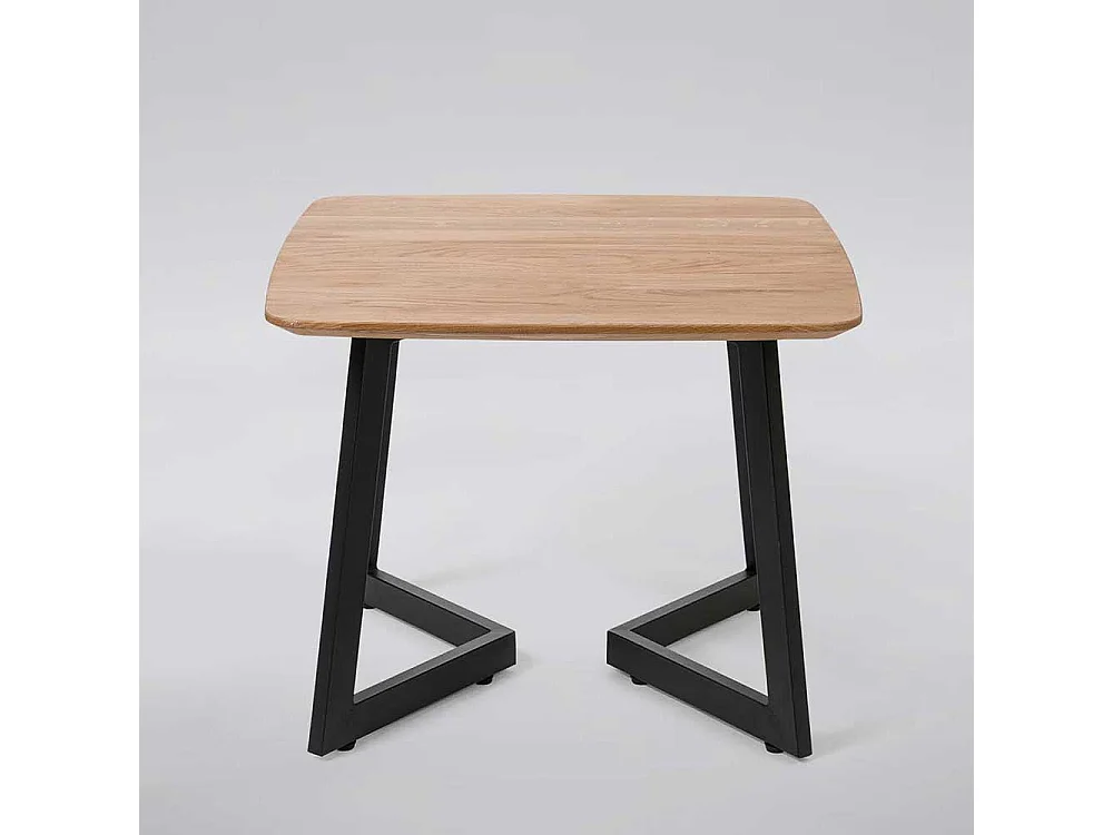 Wohnzimmertisch aus Wildeiche Massivholz und Metall Bügelgestell