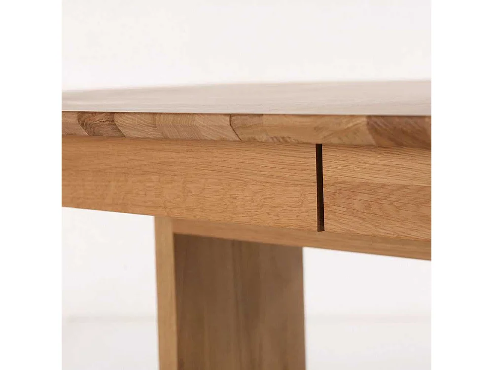 Esszimmertisch aus Eiche Massivholz Mittelauszug