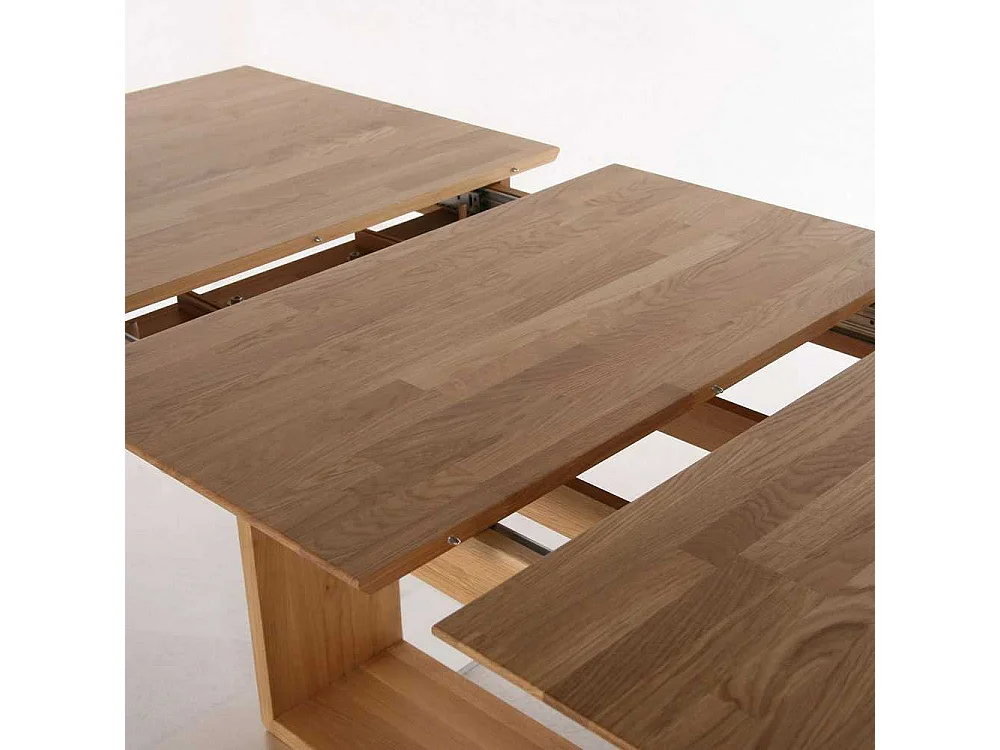 Esszimmertisch aus Eiche Massivholz Mittelauszug