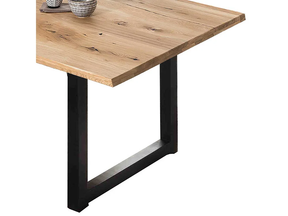 Küchentisch in Wildeiche und Schwarz Metall Bügelgestell