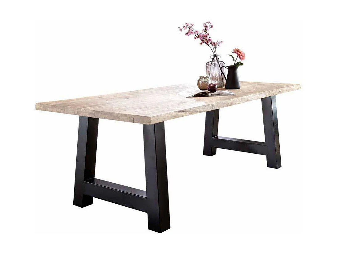 Esszimmertisch Factory Style Wildeiche weiß gekälkt Massivholz