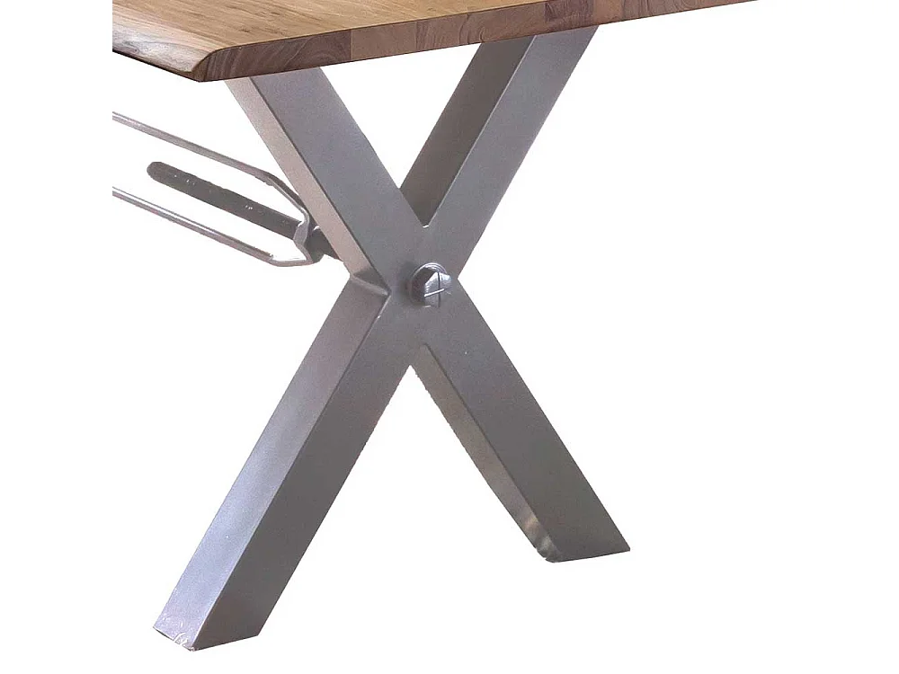 Esszimmertisch mit Baumkante in Akaziefarben und Weiß Metall Gestell