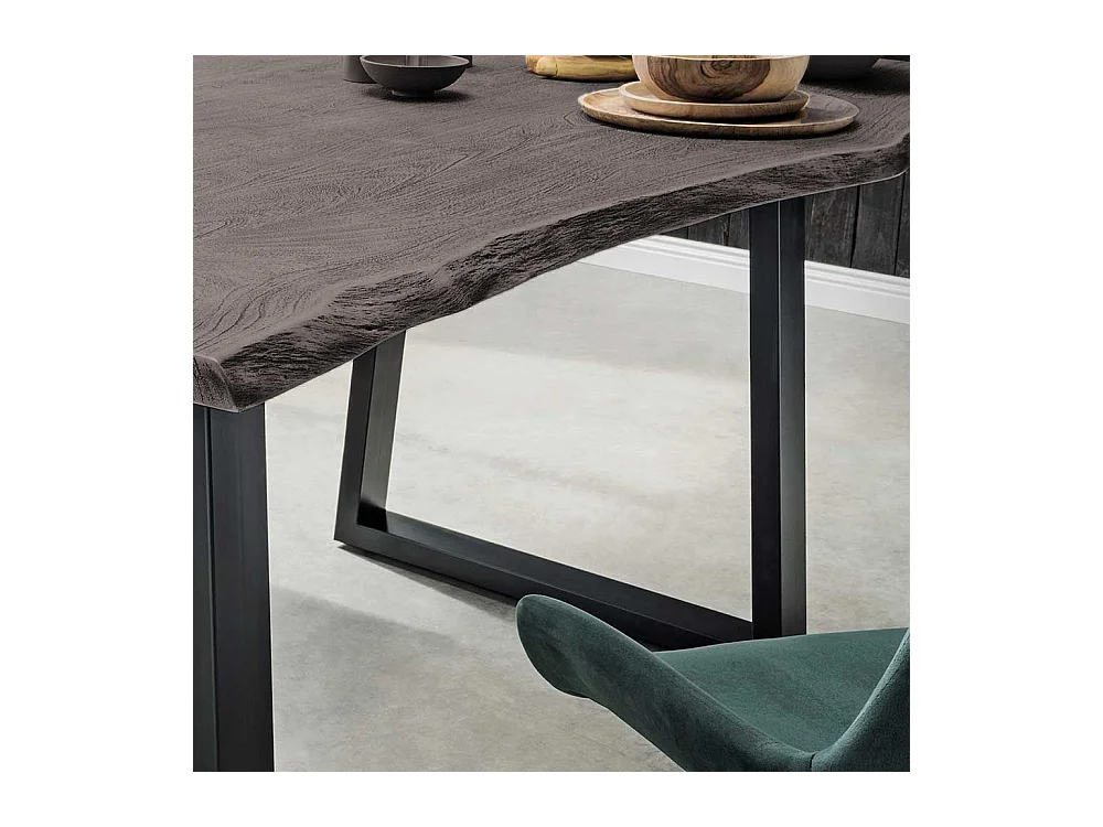 Baumkantentisch mit Bügelgestell Industry und Loft Stil