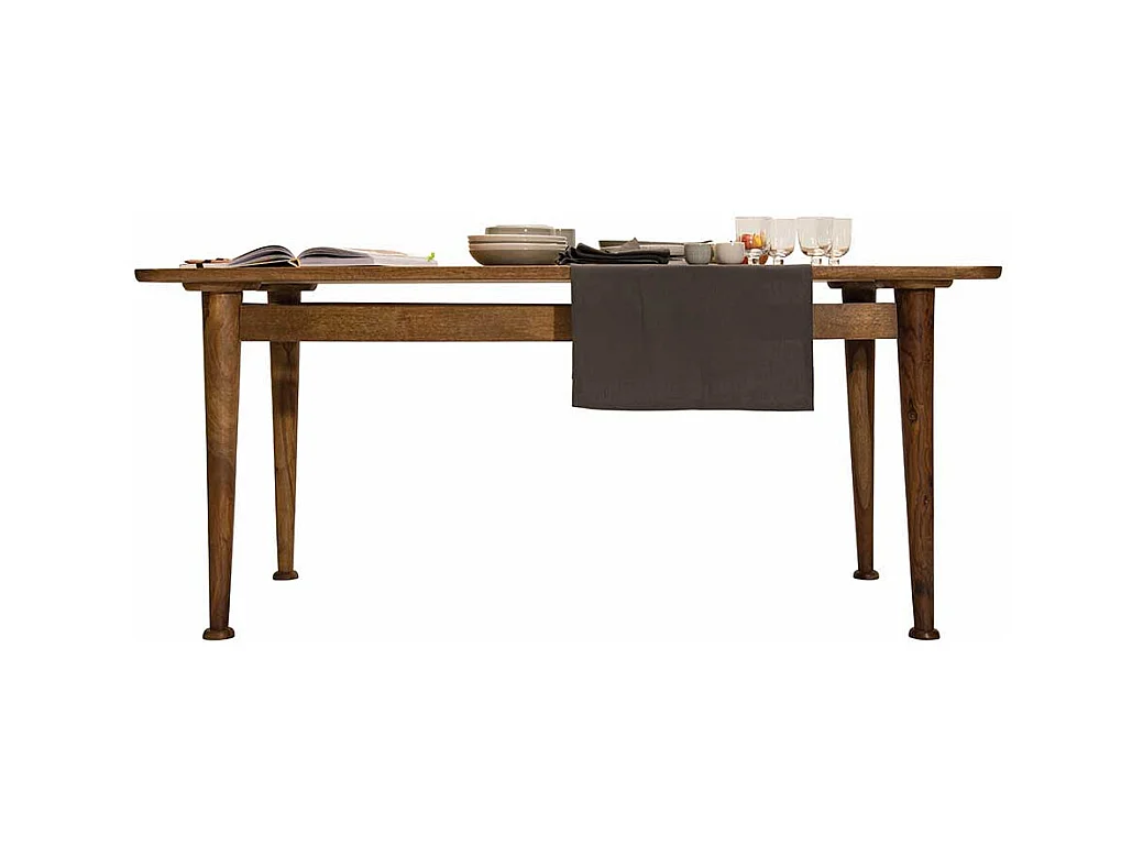 Esszimmer Tisch aus Mangobaum Massivholz lackiert