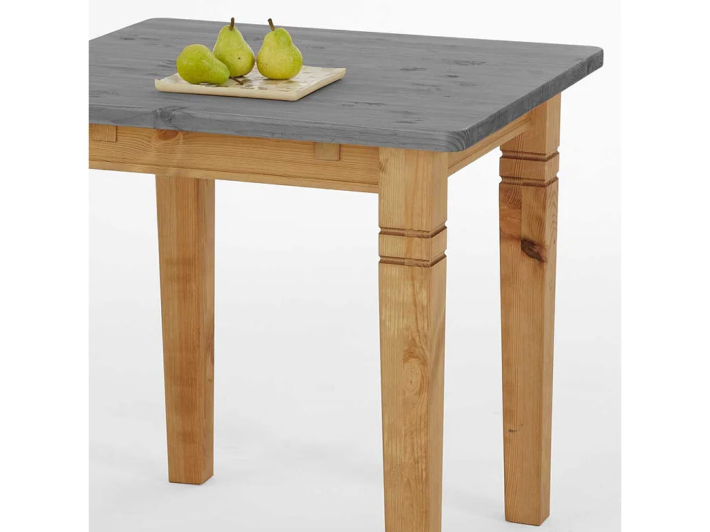 Landhaus Tisch in Grau Kiefer massiv geölt und lackiert