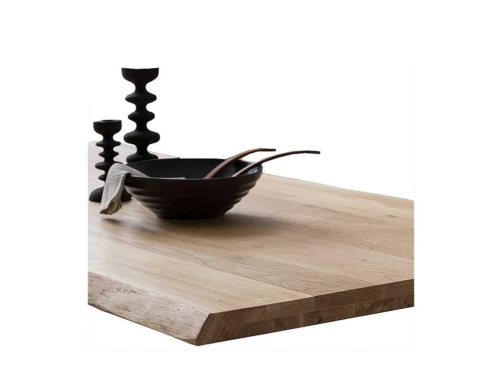 Baumkantentisch aus Eiche Massivholz und Metall X Gestell