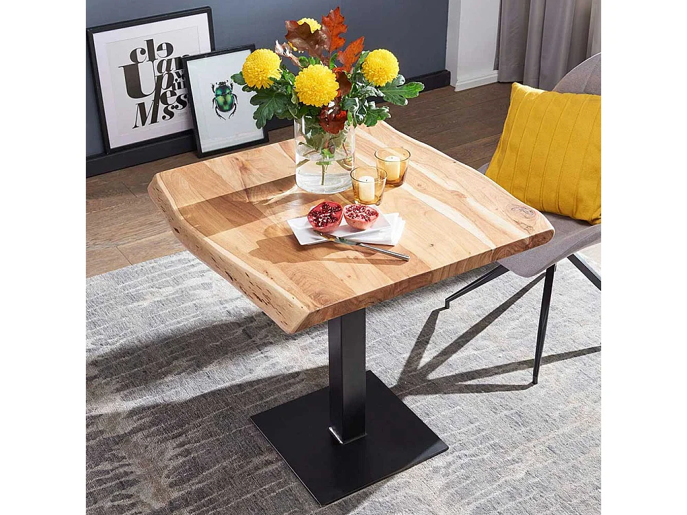 Kleiner Esstisch mit Baumkante Akazie Massivholz und Edelstahl