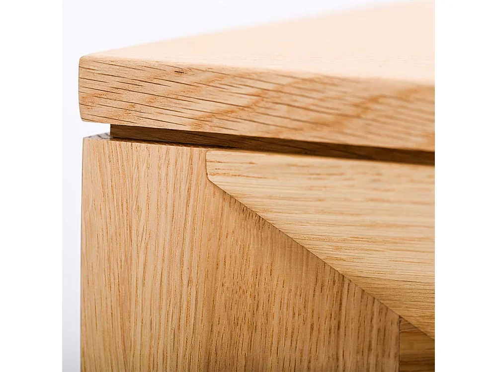Holztisch Massivholztisch aus Eiche Massivholz in Eichefarben