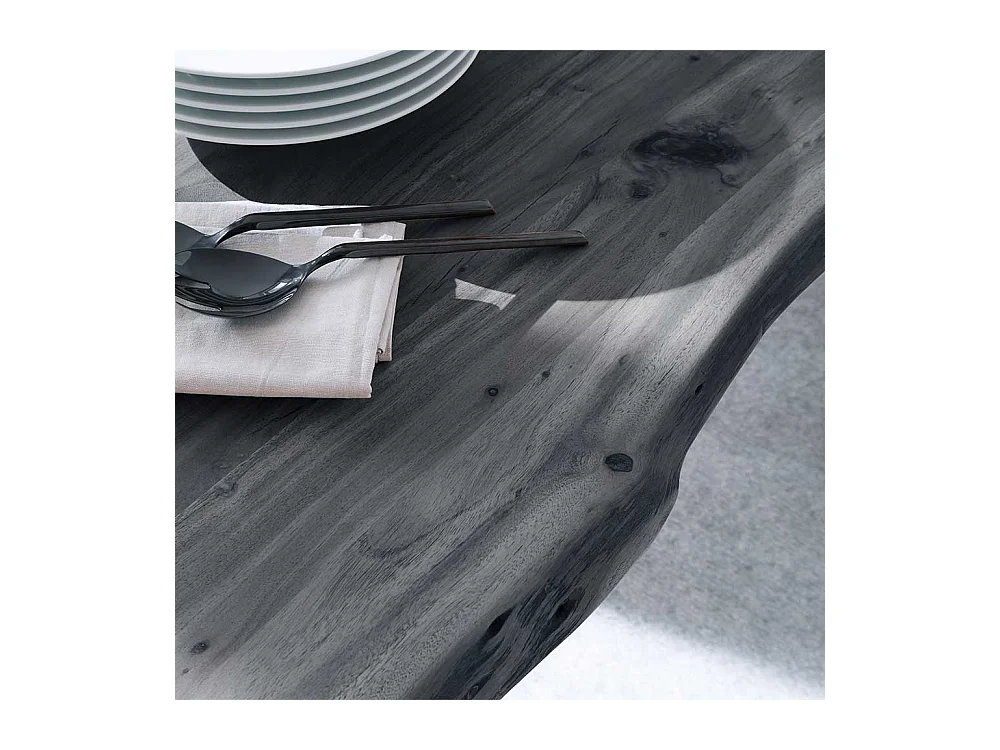 Esstisch Holztisch mit natürlicher Baumkante aus Akazie Massivholz