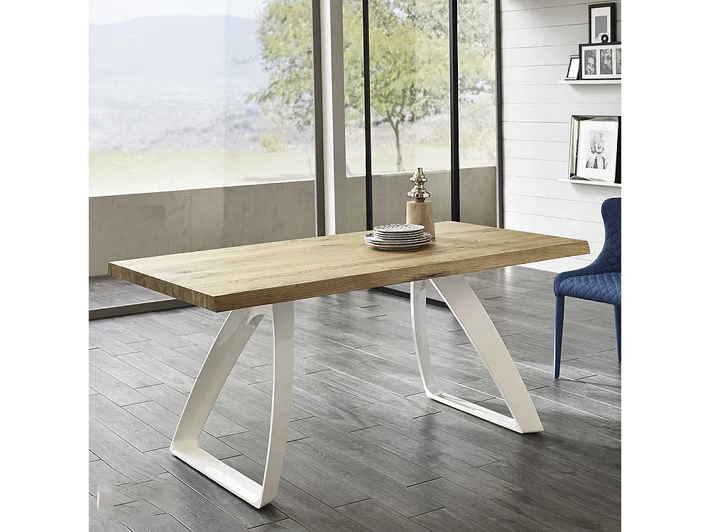 Baumkanten Esstisch aus Eiche Weiß Metall