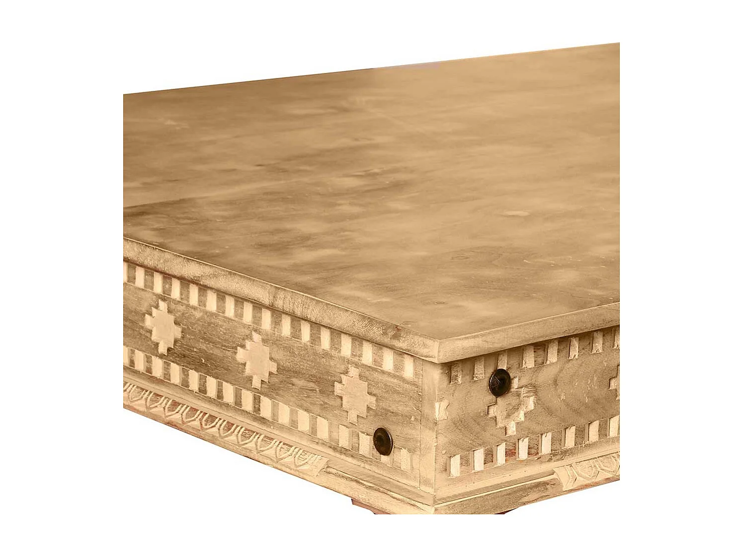 Designertisch aus Mangoholz Sandfarben massiv Schnitzereien versehen