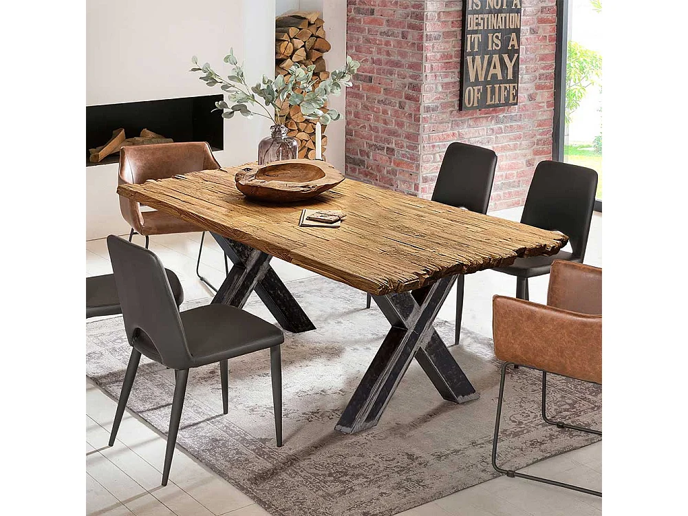 Design Esstisch rustikal aus Recyclingholz Teakfarben und Schwarz