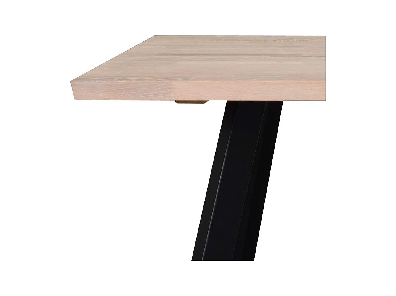 Esszimmertisch aus Eiche hell massiv Stahl