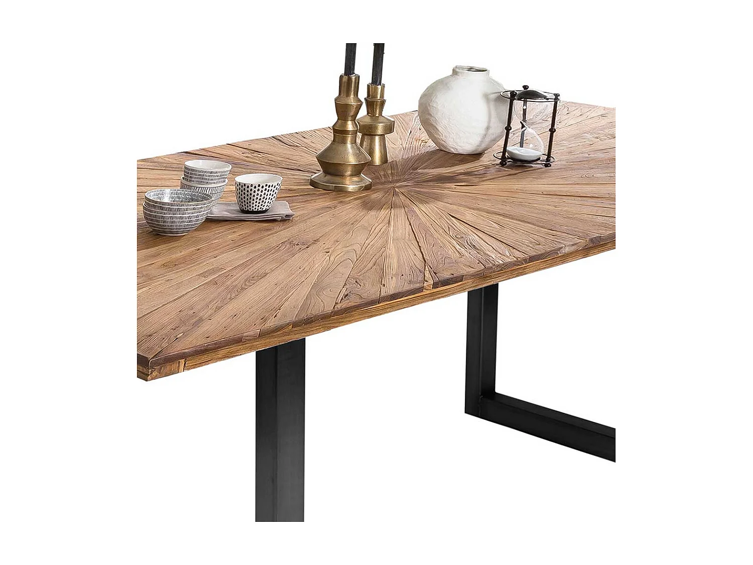 Esstisch aus Teak Recyclingholz und Stahl Industriedesign