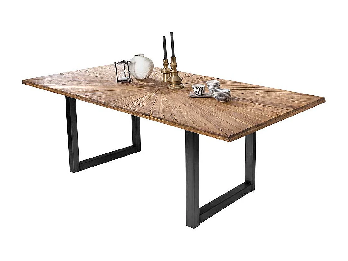 Esstisch aus Teak Recyclingholz und Stahl Industriedesign