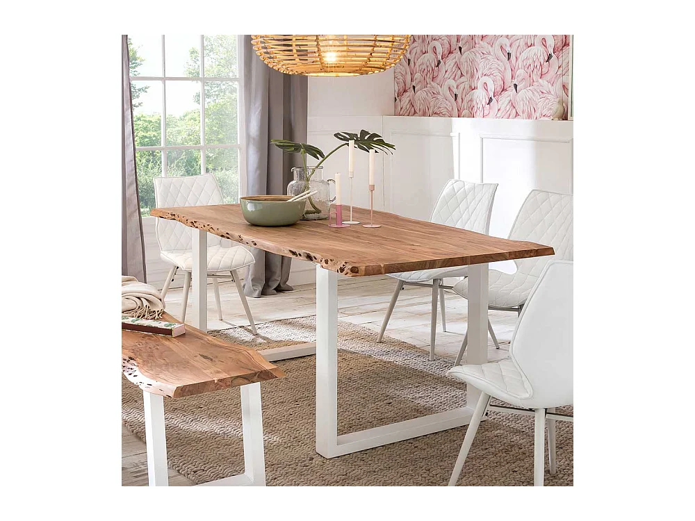 Baumkanten Esszimmertisch aus Akazie Massivholz Bügelgestell in Weiß