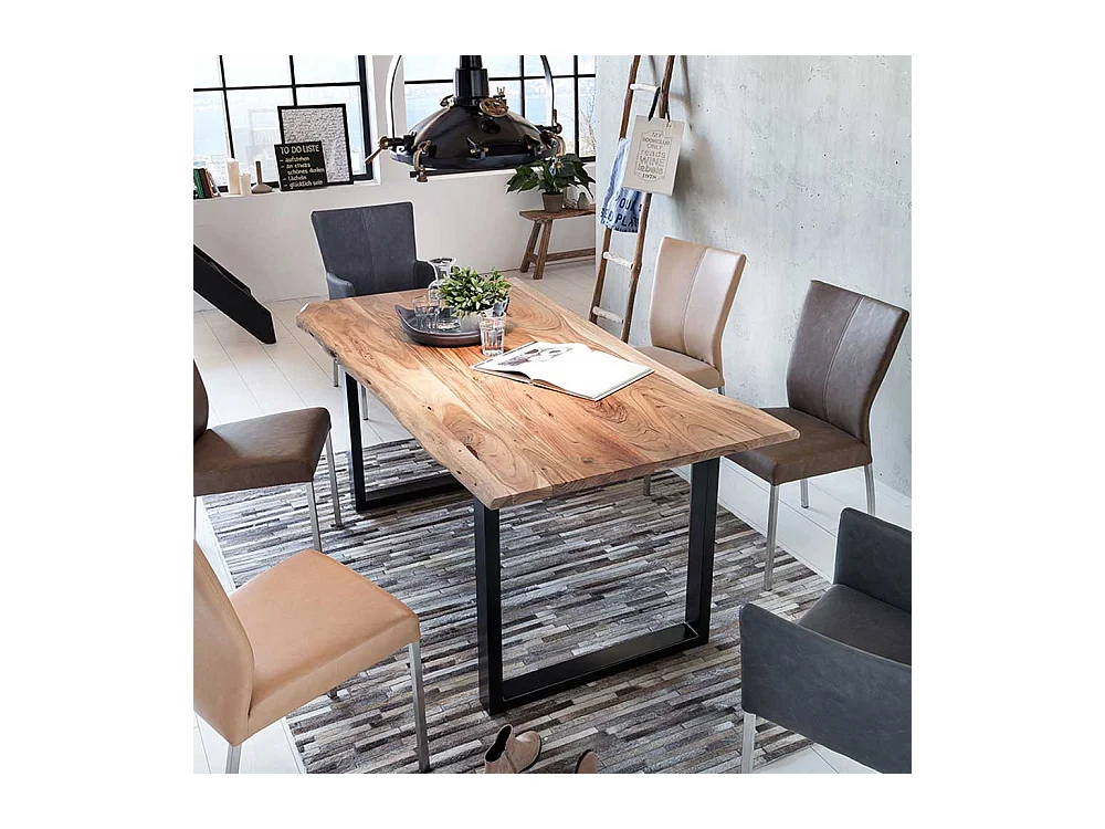 Baumkanten Tisch aus Akazie Massivholz und Eisen Loft Design