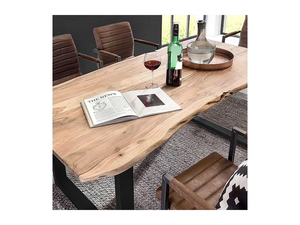 Baumkantentisch aus Akazie Massivholz und Eisen Loft Design