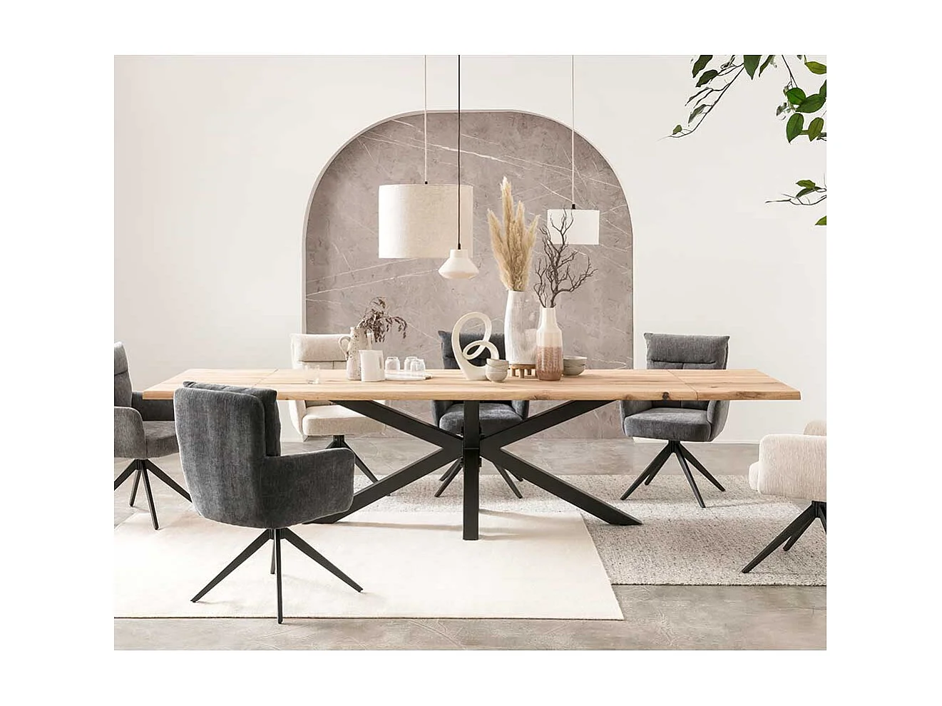 Großer Esszimmertisch im Industry und Loft Stil Spider Gestell