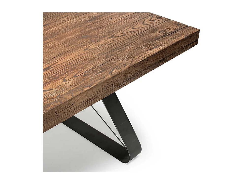 Esszimmer Tisch aus Asteiche Massivholz Bügelgestell aus Metall